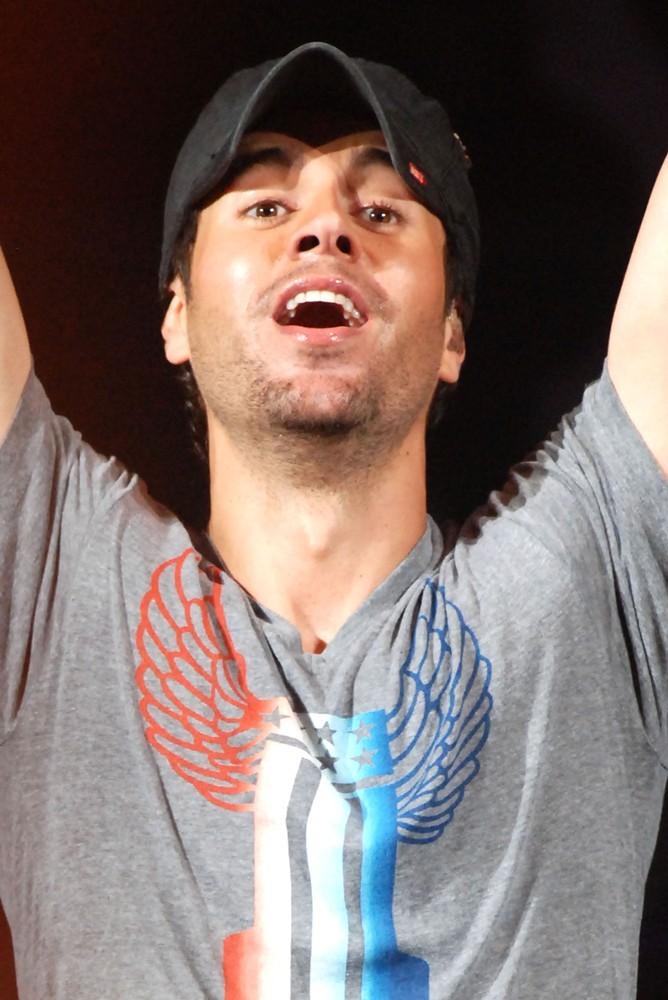 Enrique Iglesias;<br>B96 Sobe Lifewater Jingle Bash