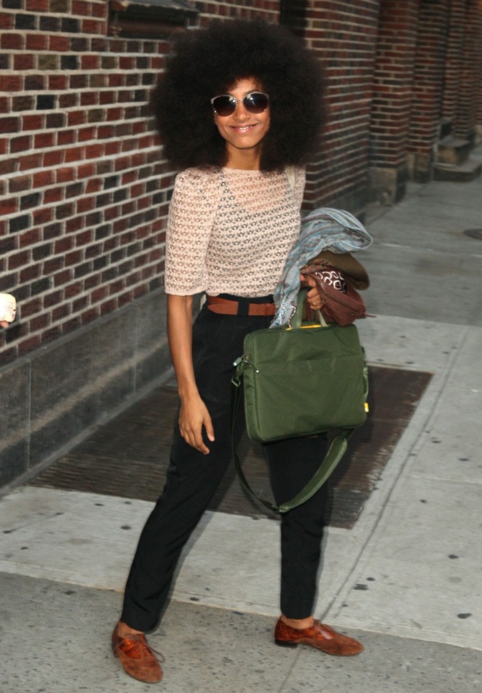 Esperanza Spalding;<br>Esperanza Spalding Exiting The Ed Sullivan Theater for The Late Show with David Letterman