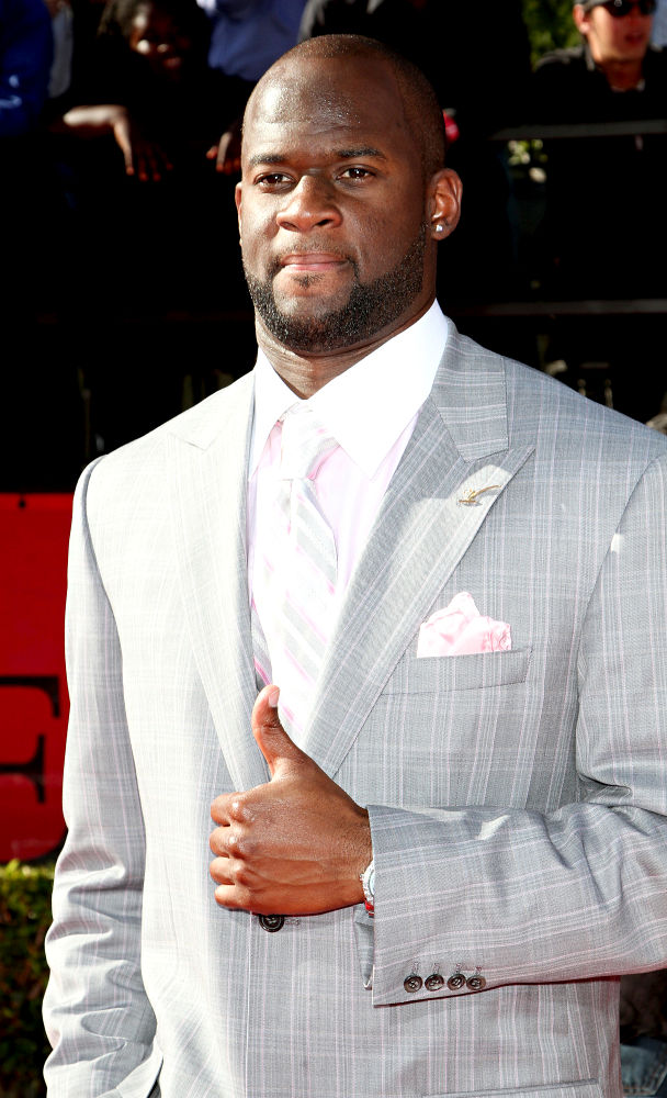 Vince Young;<br>2010 ESPY Awards - Arrivals