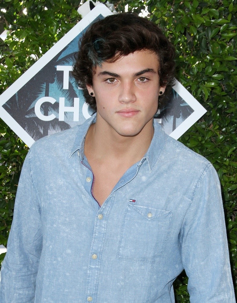 Ethan Dolan Picture 2 - Teen Choice Awards 2016 - Arrivals