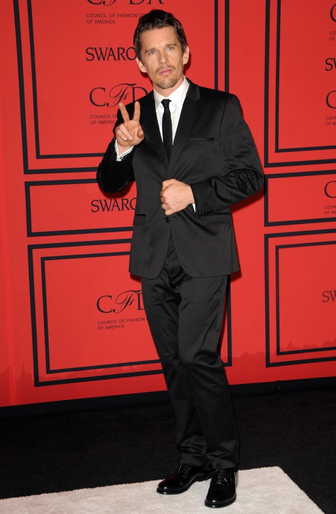 Ethan Hawke;<br>2013 CFDA Awards - Arrivals