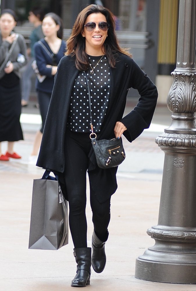 Eva Longoria Shopping