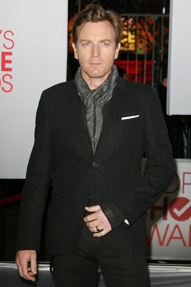 Ewan McGregor;<br>2012 People's Choice Awards - Arrivals