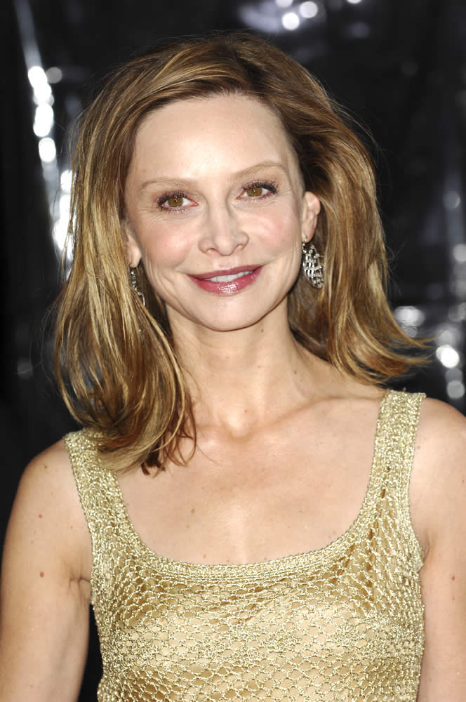 Calista Flockhart;<br>Premiere of 'Extraordinary Measures' - Arrivals