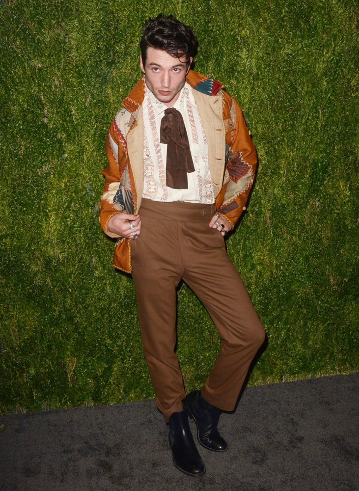 Ezra Miller Pictures with High Quality Photos