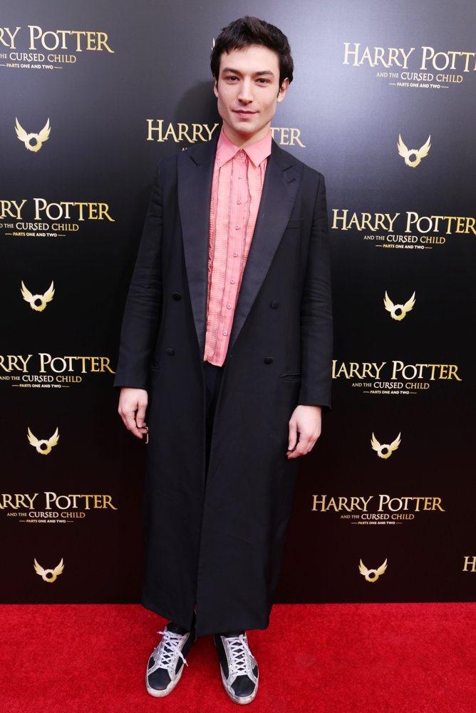 Harry Potter Opening Parts 1 and 2 - Arrivals