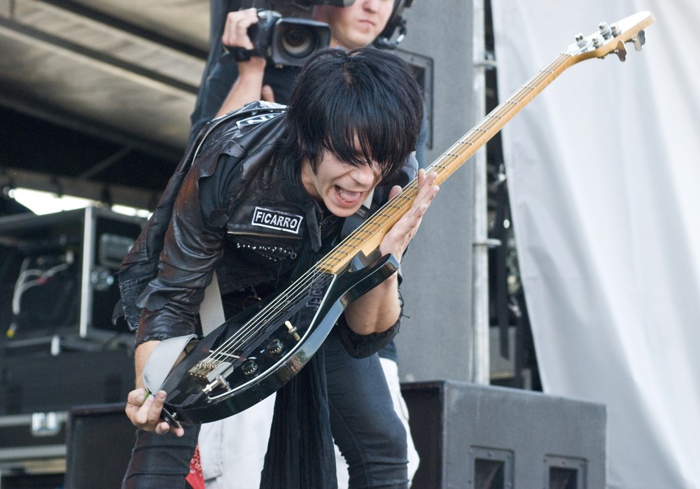 Falling in Reverse;<br>Falling in Reverse Perform at Rock on The Range 2012 - Day 1