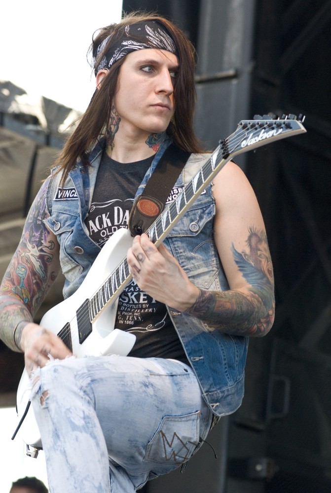 Falling in Reverse;<br>Falling in Reverse Perform at Rock on The Range 2012 - Day 1
