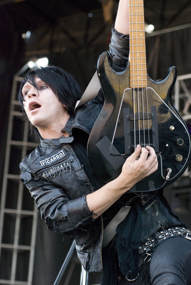 Falling in Reverse;<br>Falling in Reverse Perform at Rock on The Range 2012 - Day 1