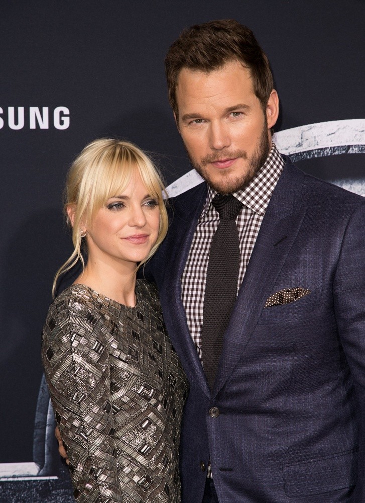 Anna Faris;Chris Pratt;<br>The Premiere of Universal Pictures' Jurassic World - Arrivals