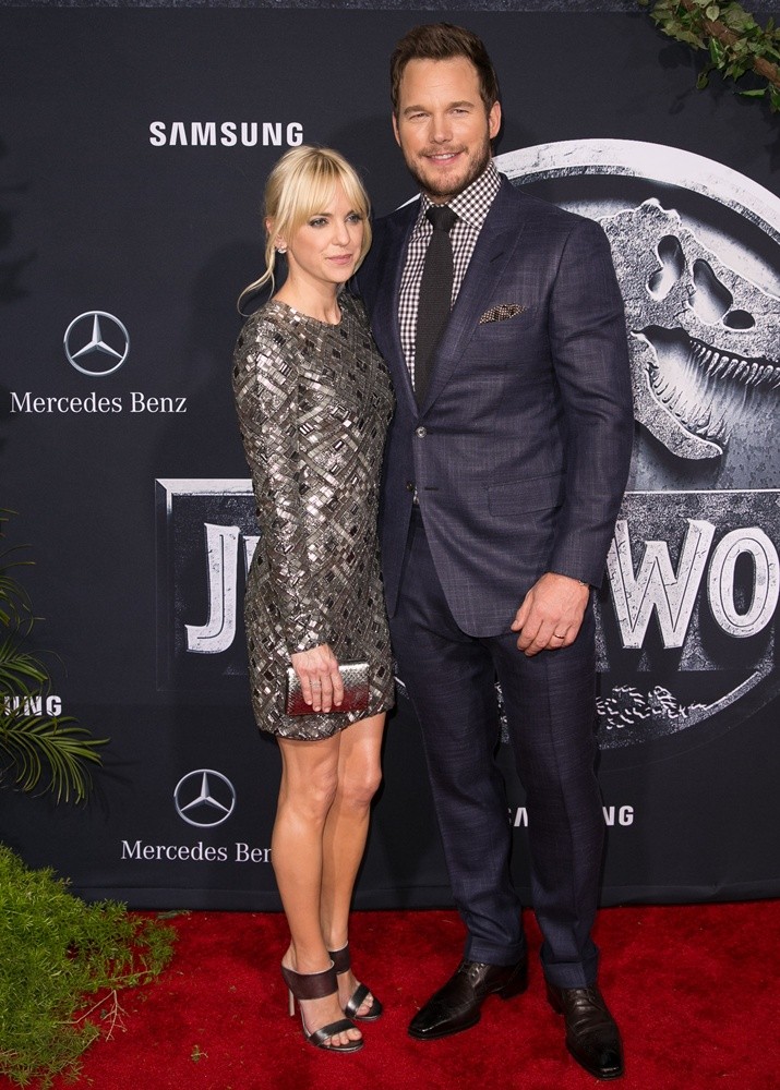 Anna Faris;Chris Pratt;<br>The Premiere of Universal Pictures' Jurassic World - Arrivals