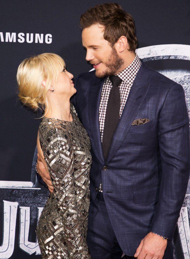 Anna Faris;Chris Pratt;<br>The Premiere of Universal Pictures' Jurassic World - Arrivals