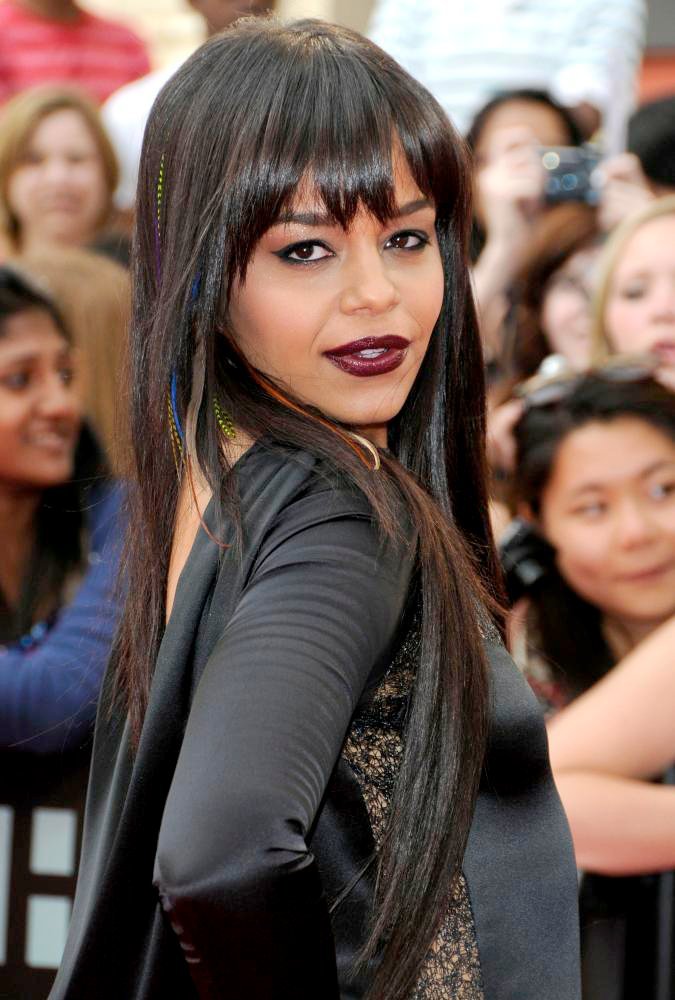 Fefe Dobson;<br>22nd Annual MuchMusic Video Awards - Arrivals