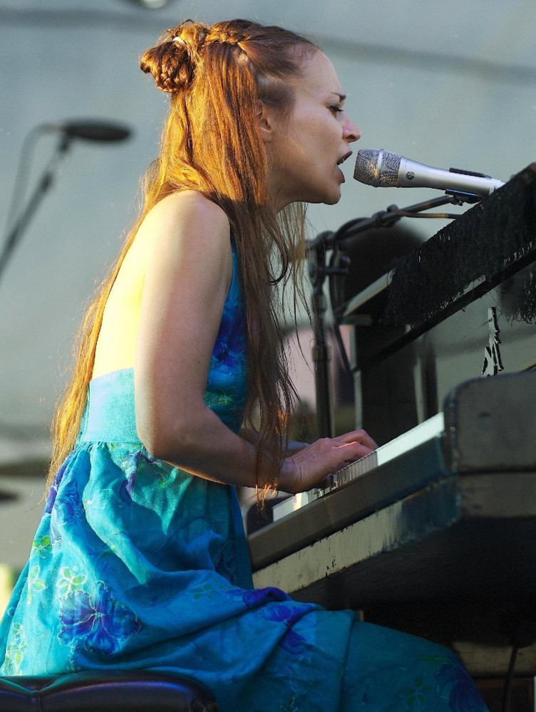Fiona Apple;<br>Vegoose Music Festival - Day 2