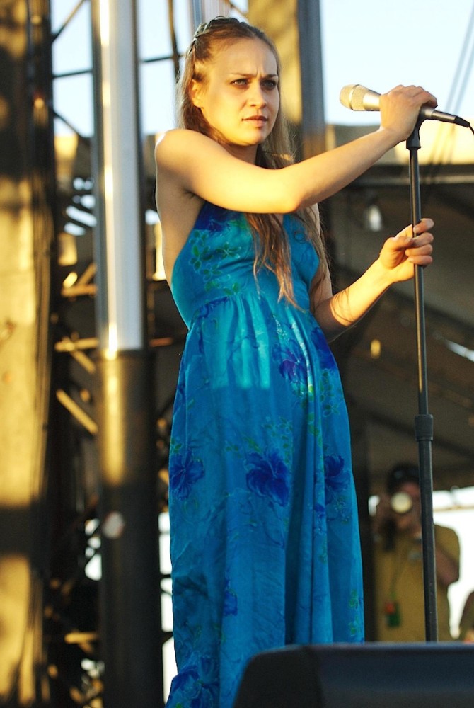 Fiona Apple;<br>Vegoose Music Festival - Day 2