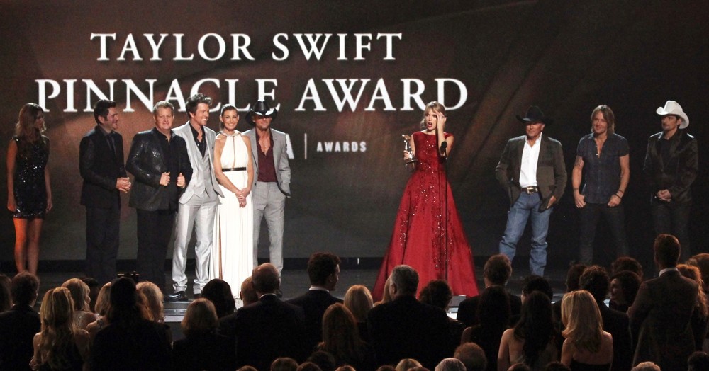 Rascal Flatts;Faith Hill;Tim McGraw;Taylor Swift;George Strait;Keith Urban;Brad Paisley;<br>47th Annual CMA Awards - Show