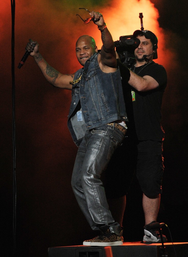 Flo Rida;<br>The Y100 Jingle Ball 2011