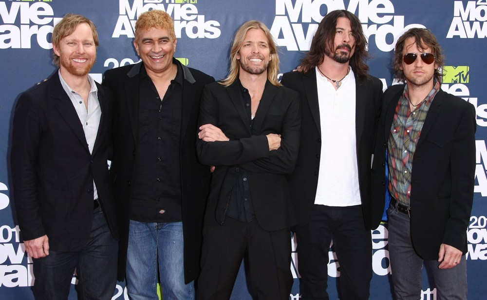 Foo Fighters;<br>2011 MTV Movie Awards - Arrivals