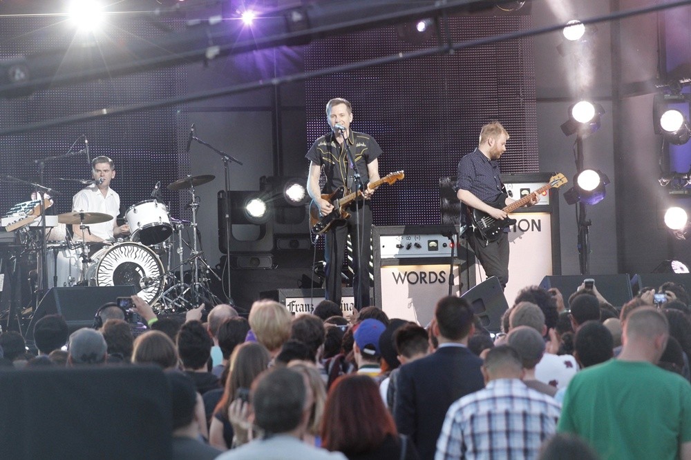 Franz Ferdinand Performing at  Jimmy Kimmel Live!