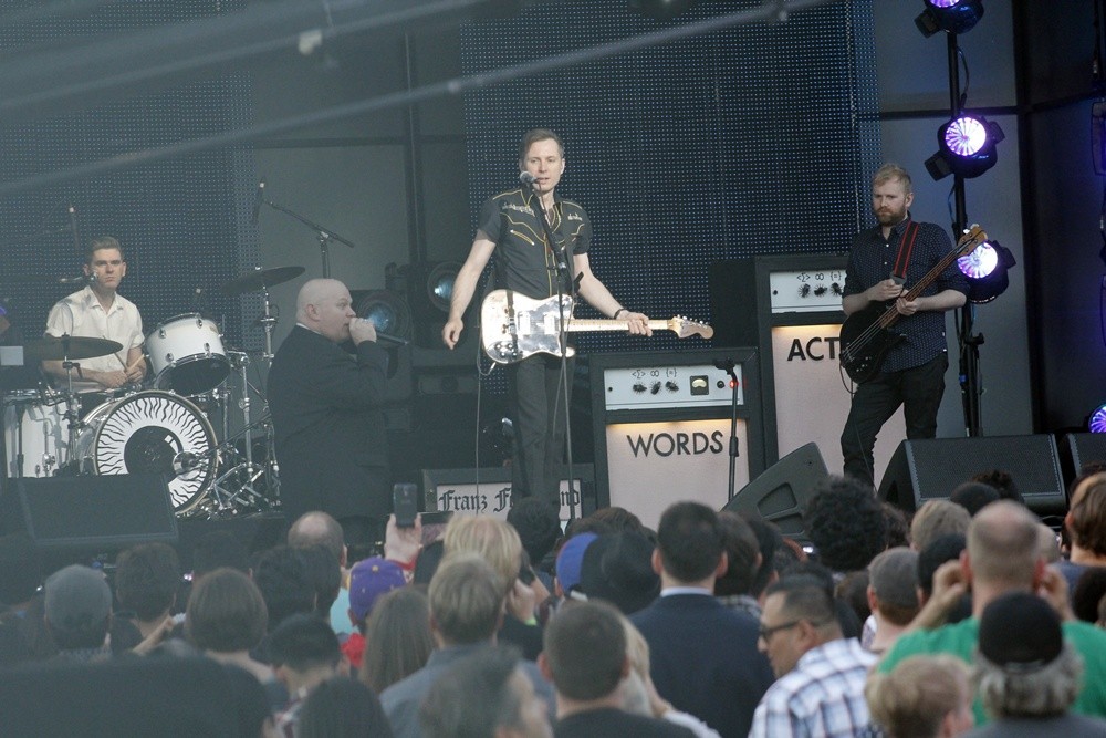 Franz Ferdinand Performing at  Jimmy Kimmel Live!