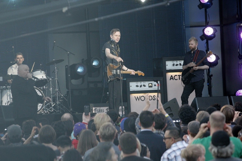 Franz Ferdinand Performing at  Jimmy Kimmel Live!