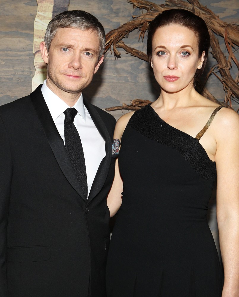 http://www.aceshowbiz.com/images/wennpic/freeman-abbington-premiere-the-hobbit-the-desolation-of-smaug-01.jpg