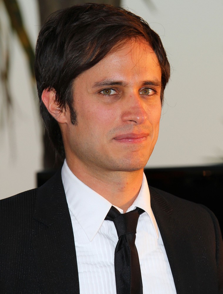 Gael Garcia Bernal;<br>2010 Cannes International Film Festival - Day 12 - Palme d'Or Awards Photocall