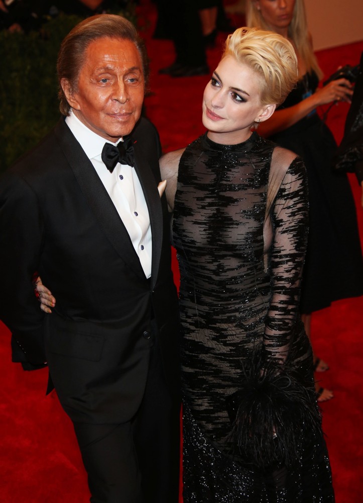 Valentino Garavani;Anne Hathaway;<br>PUNK: Chaos to Couture Costume Institute Gala