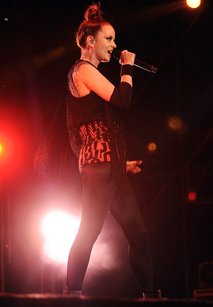 Shirley Manson;Garbage;<br>Garbage Perform on Stage at 10 Giorni Suonati 2012
