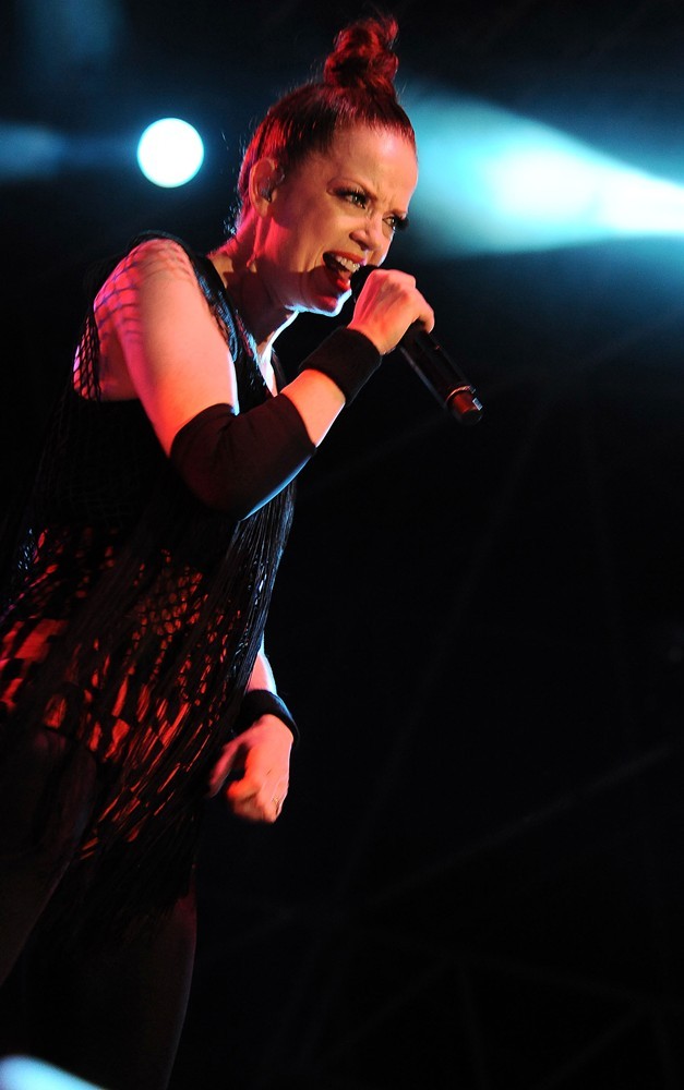 Shirley Manson;Garbage;<br>Garbage Perform on Stage at 10 Giorni Suonati 2012