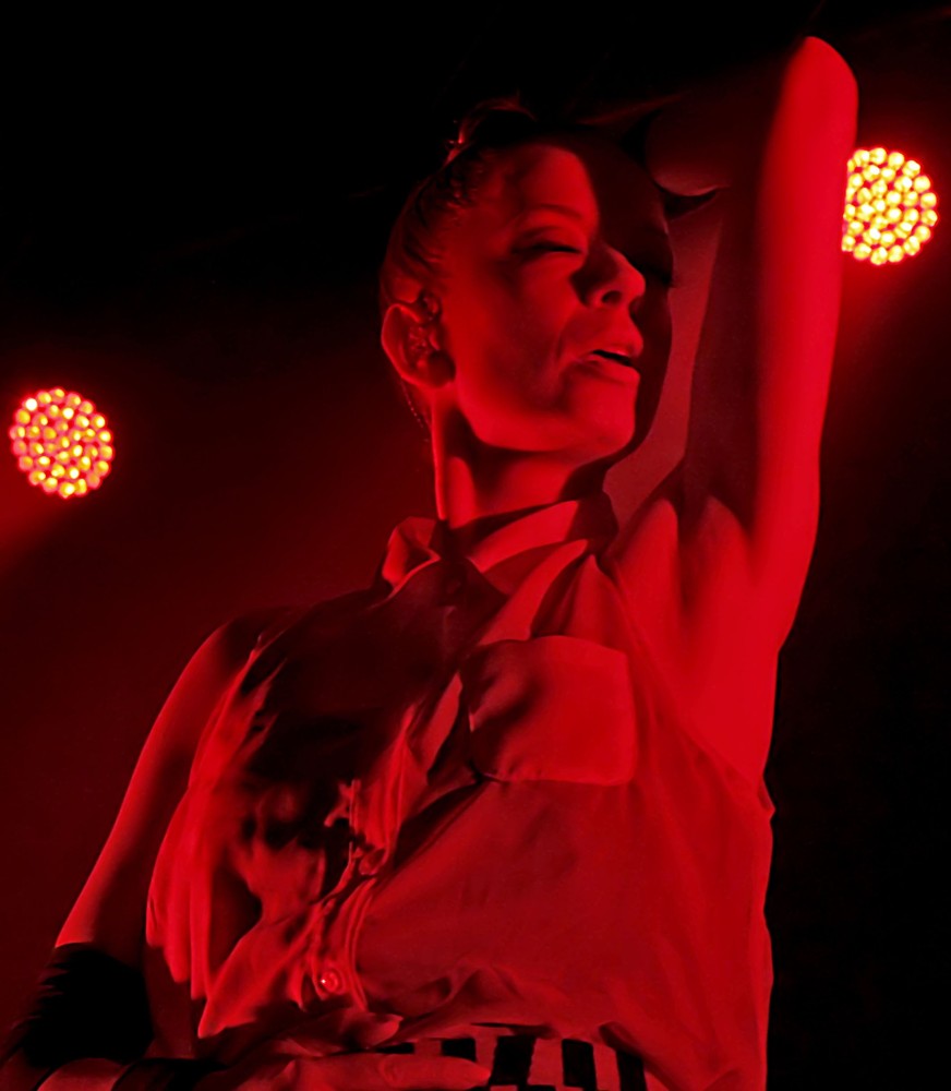 Shirley Manson;Garbage;<br>Garbage Performing Live