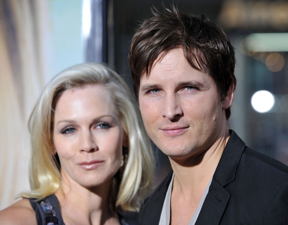 Jennie Garth;Peter Facinelli;<br>The Premiere of Letters to Juliet - Arrivals