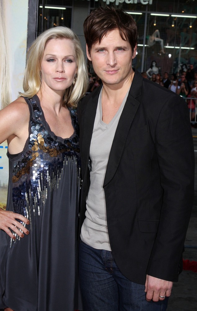 Jennie Garth;Peter Facinelli;<br>The Premiere of Letters to Juliet - Arrivals