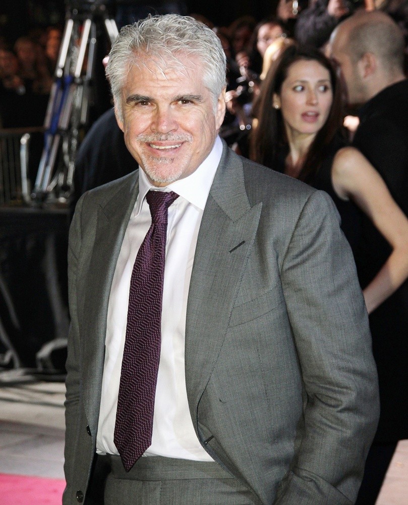 The Paris Premiere of The Hunger Games - Arrivals