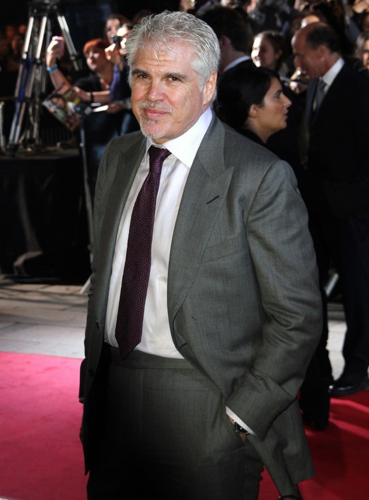 The Paris Premiere of The Hunger Games - Arrivals