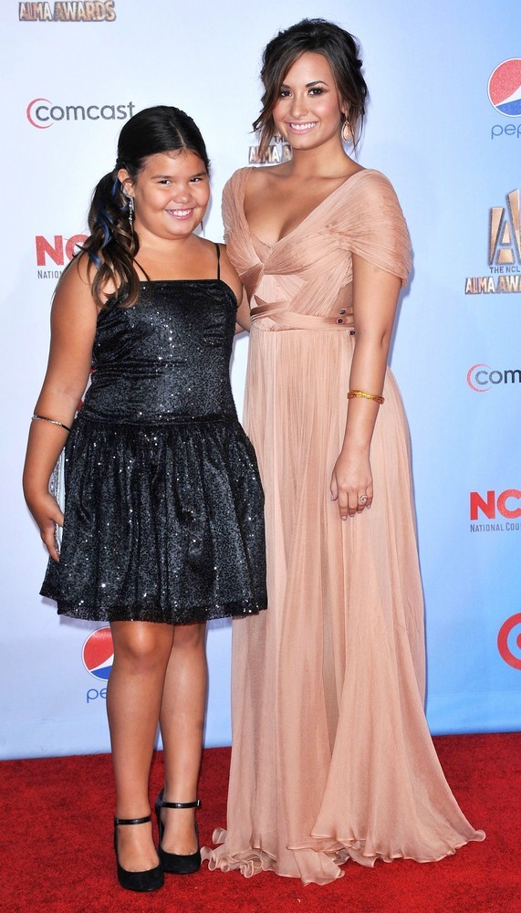 Madison De La Garza;Demi Lovato;<br>2011 NCLR ALMA Awards - Arrivals