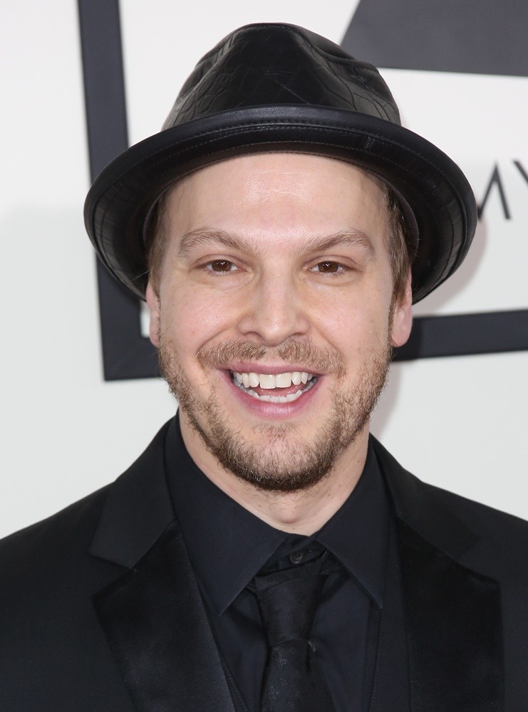 Gavin DeGraw Pictures, Latest News, Videos.