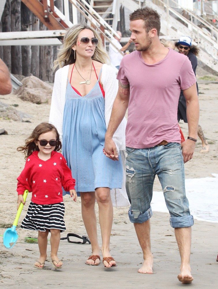 Everleigh Ray Gigandet;Dominique Geisendorff;Cam Gigandet;<br>Cam Gigandet and Dominique Geisendorff Walk with Everleigh Ray Gigandet on The Beach