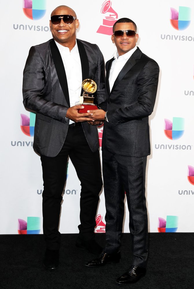 Gente de Zona;<br>17th Annual Latin Grammy Awards - Press Room