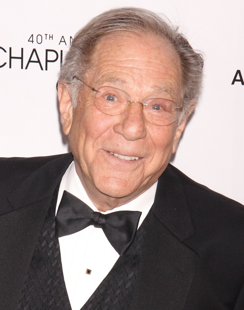 How rich is George Segal in 2021? Net Worth Roll