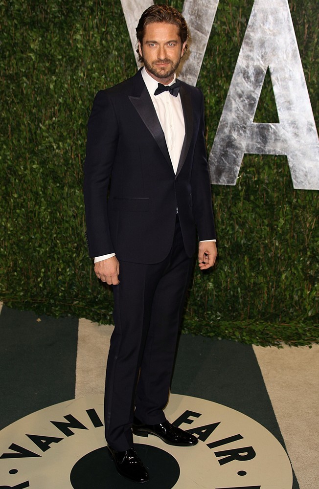 Gerard Butler;<br>2012 Vanity Fair Oscar Party - Arrivals