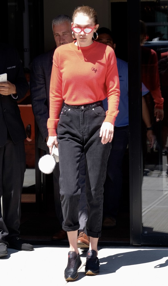 Gigi Hadid Leaving Her Apartment