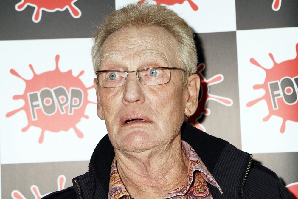 Ginger Baker Picture 1 Ginger Baker Signs Copies of His Autobiography