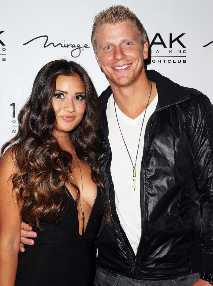 Sean Lowe Hosts A Wild Friday Night