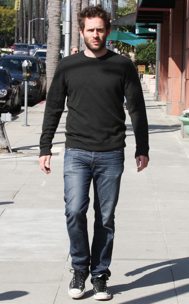 Glenn Howerton;<br>Glenn Howerton Leaving A Medical Building