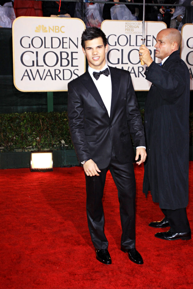 Taylor Lautner;<br>67th Golden Globe Awards - Arrivals