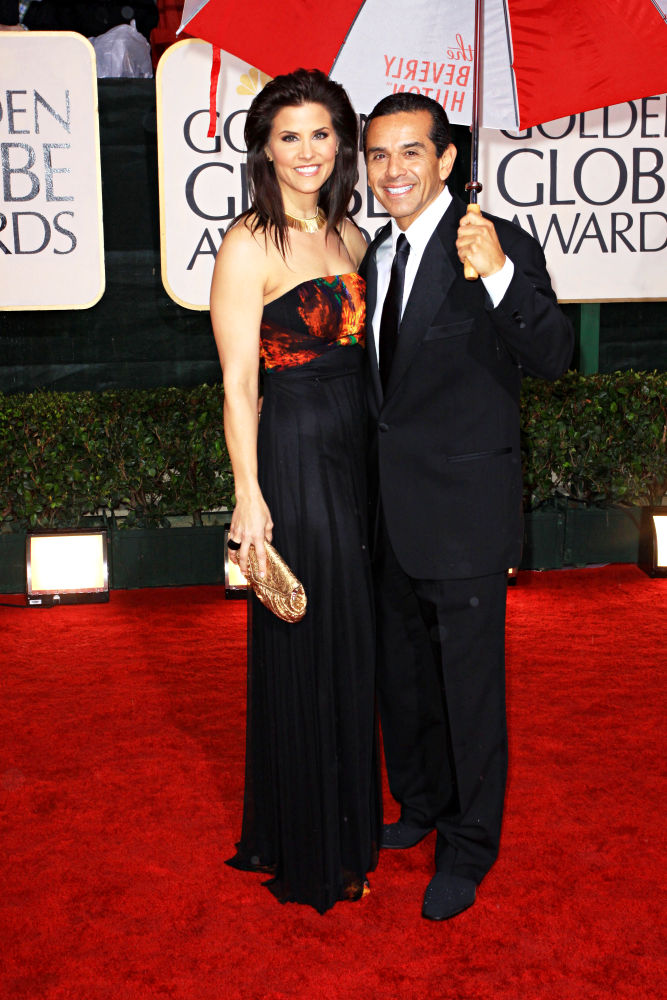 Antonio Villaraigosa;Lu Parker;<br>67th Golden Globe Awards - Arrivals