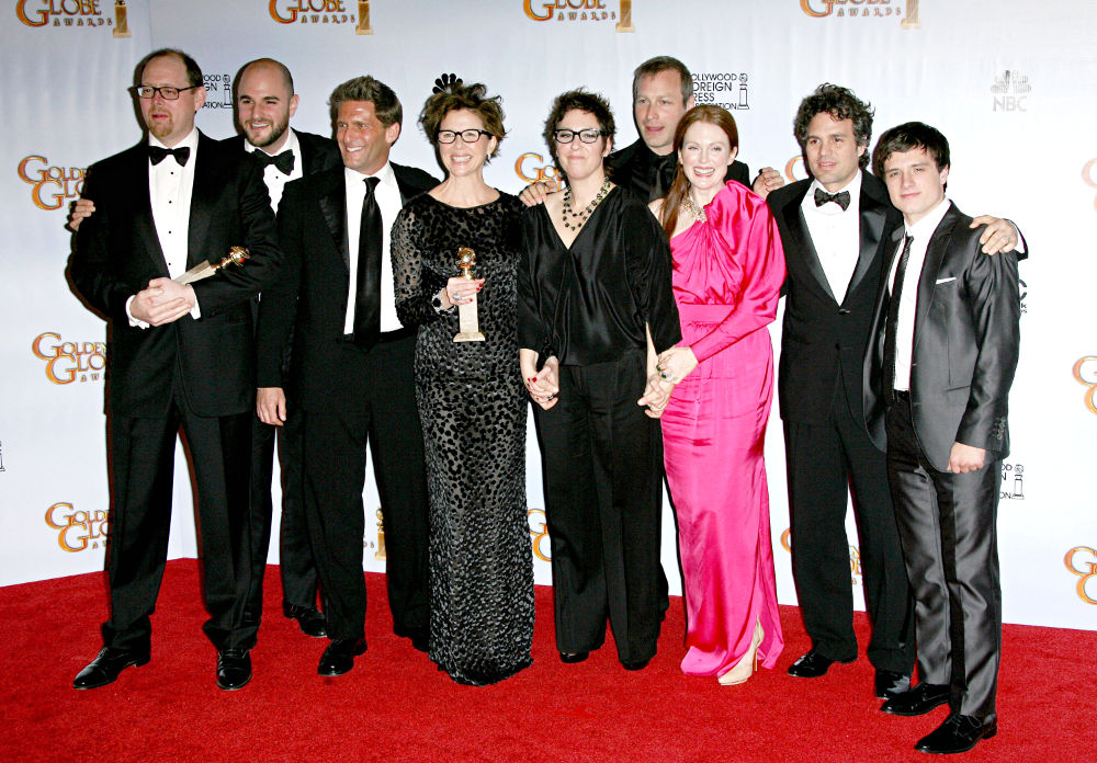 Jeffrey Levy-Hinte;Jordan Horowitz;Gary Gilbert;Lisa Cholodenko;Annette Bening;Julianne Moore;Mark Ruffalo;<br>68th Annual Golden Globe Awards - Press Room