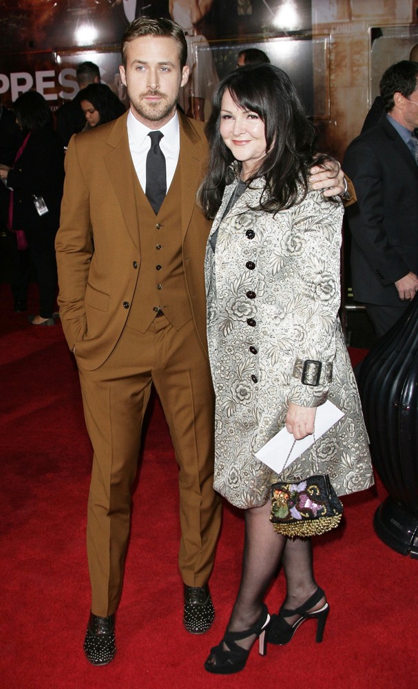 Ryan Gosling;Donna Gosling;<br>The Los Angeles World Premiere of Gangster Squad - Arrivals