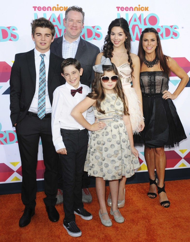 Jack Griffo;Diego Velazquez;Chris Tallman;Addison Riecke;Kira Kosarin;Rosa Blasi;<br>The 5th Annual Teennick Halo Awards